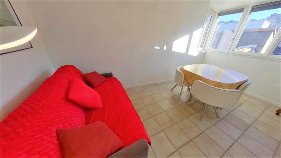 La Terrasse Ensoleillee Arles Camargue Daire Dış mekan fotoğraf