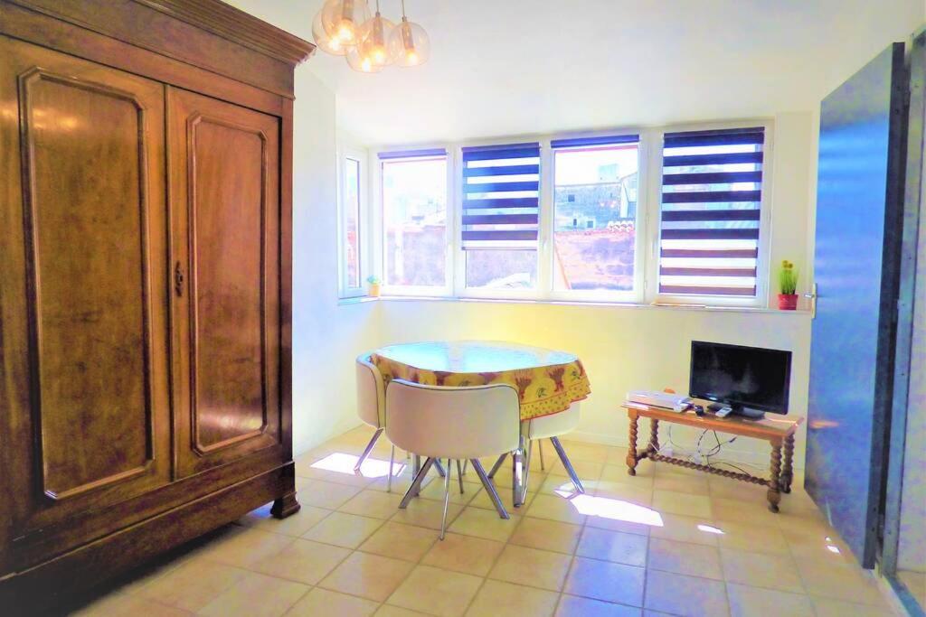 La Terrasse Ensoleillee Arles Camargue Daire Dış mekan fotoğraf